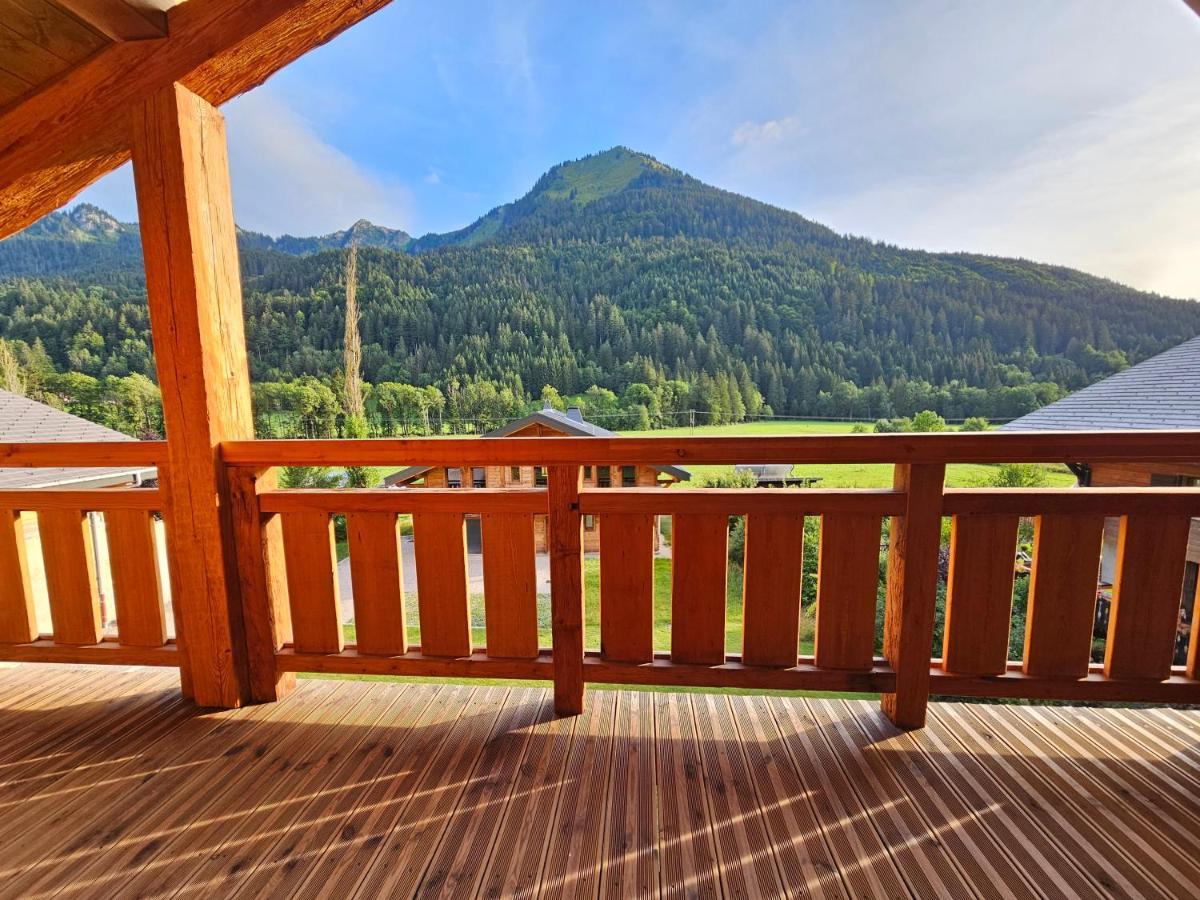 Demi-Chalet Vadel La Panthiaz 15 Pers 5 Chambres Abondance المظهر الخارجي الصورة