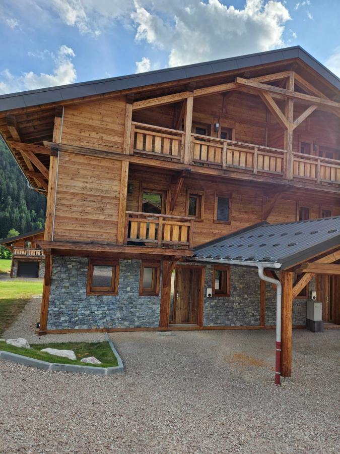 Demi-Chalet Vadel La Panthiaz 15 Pers 5 Chambres Abondance المظهر الخارجي الصورة