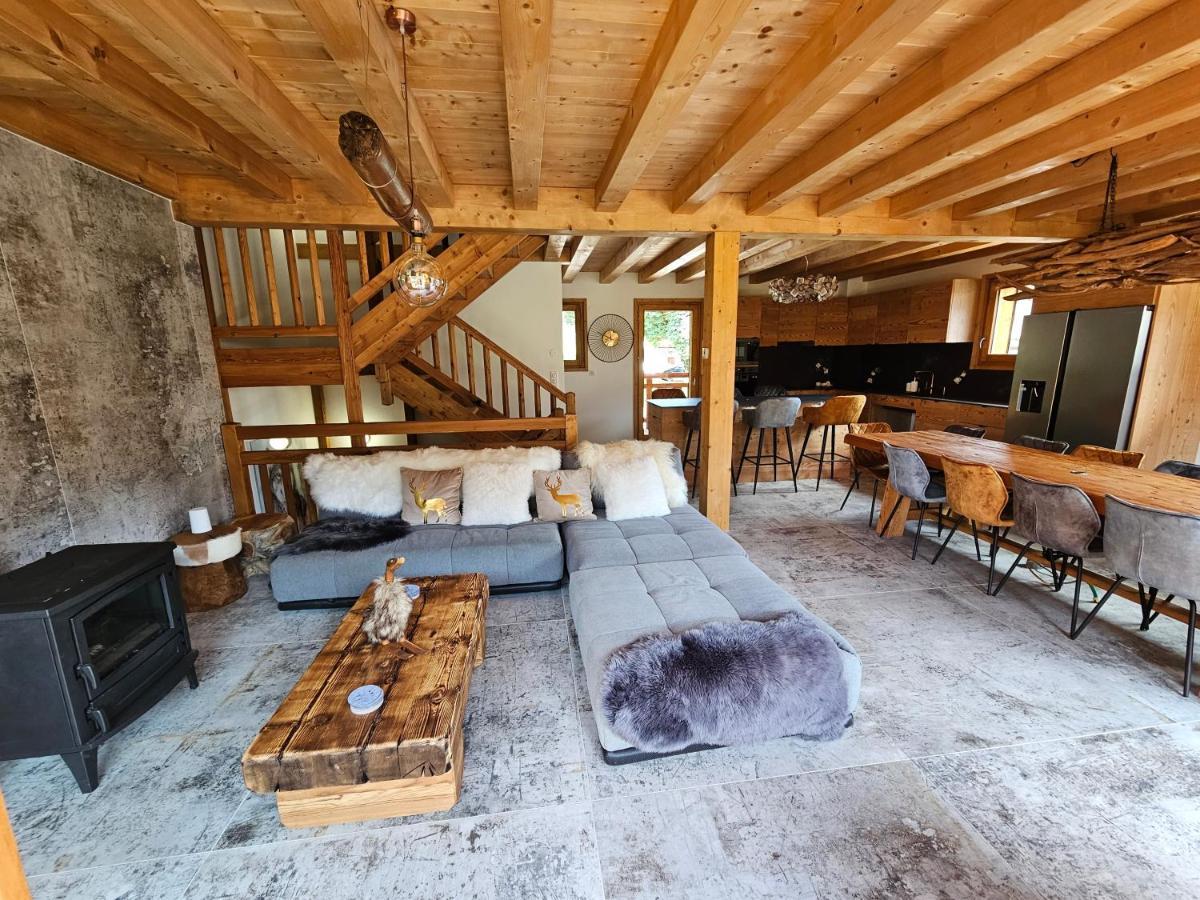 Demi-Chalet Vadel La Panthiaz 15 Pers 5 Chambres Abondance المظهر الخارجي الصورة