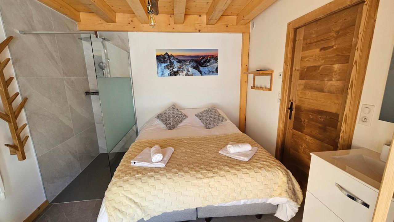 Demi-Chalet Vadel La Panthiaz 15 Pers 5 Chambres Abondance المظهر الخارجي الصورة