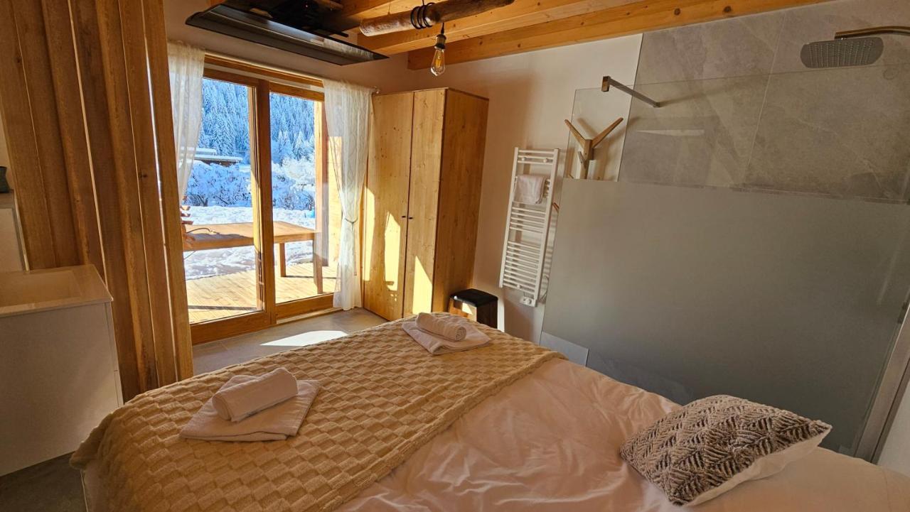 Demi-Chalet Vadel La Panthiaz 15 Pers 5 Chambres Abondance المظهر الخارجي الصورة