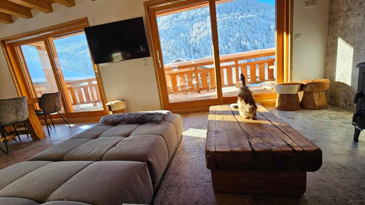 Demi-Chalet Vadel La Panthiaz 15 Pers 5 Chambres Abondance المظهر الخارجي الصورة