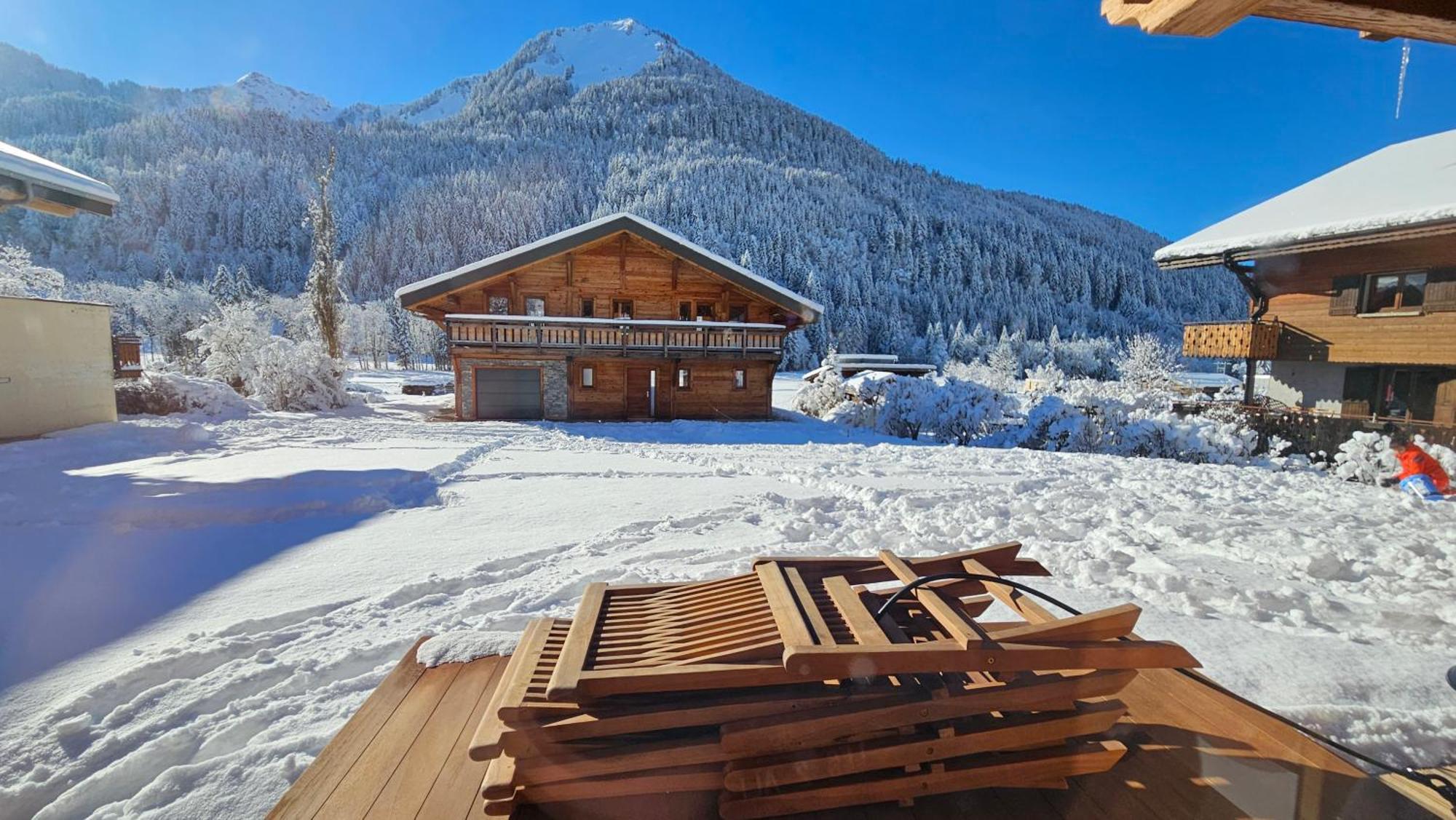 Demi-Chalet Vadel La Panthiaz 15 Pers 5 Chambres Abondance المظهر الخارجي الصورة